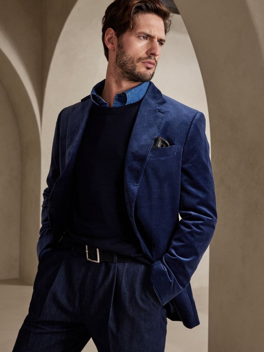 Banana Republic Blue Henri Velvet Blazer 38S